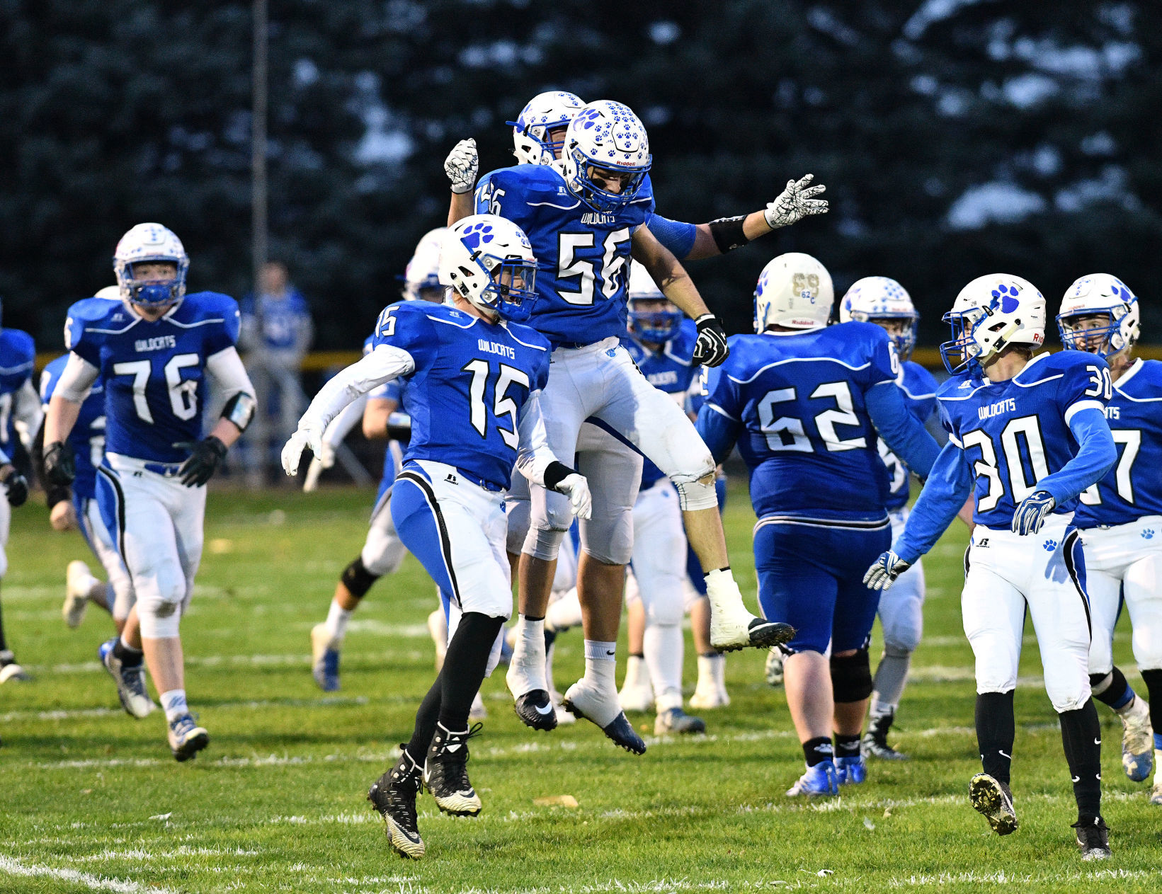 West Lyon vs West Sioux football